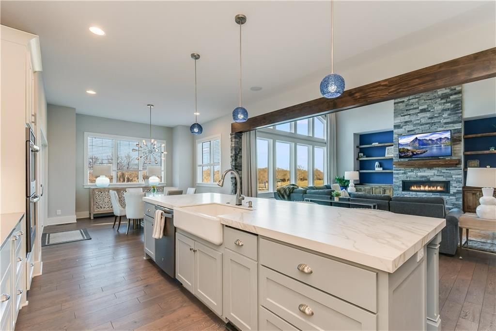 27106 Oakhaven Drive — photo 17