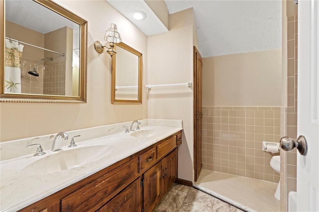 11716 W 108th Circle — photo 31