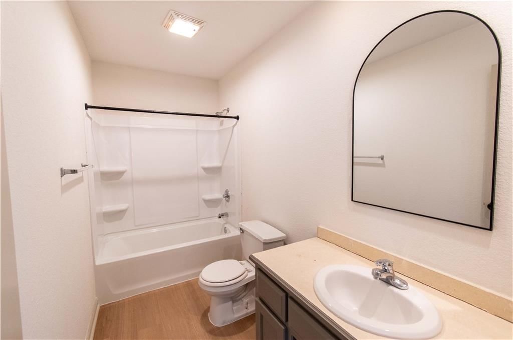 415/417 N John Doy Court — photo 23
