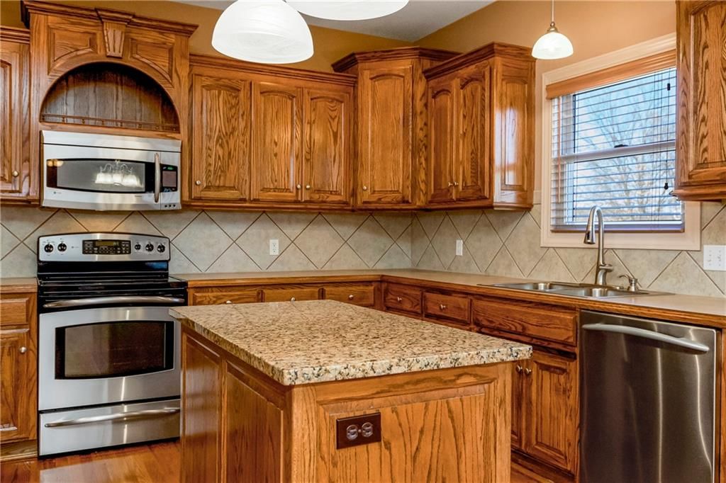 2120 Ridgeview Drive — photo 11