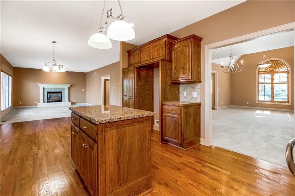 2120 Ridgeview Drive — photo 8