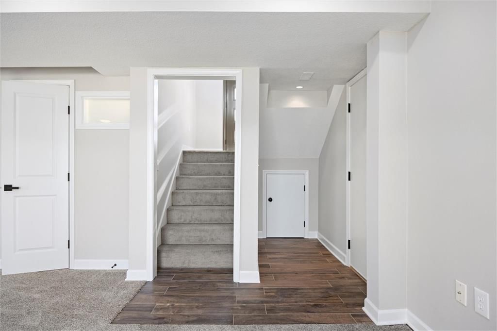 236 E Westhoff Place — photo 23