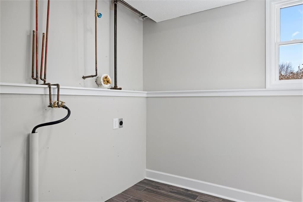 236 E Westhoff Place — photo 26