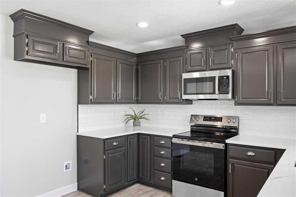236 E Westhoff Place — photo 4