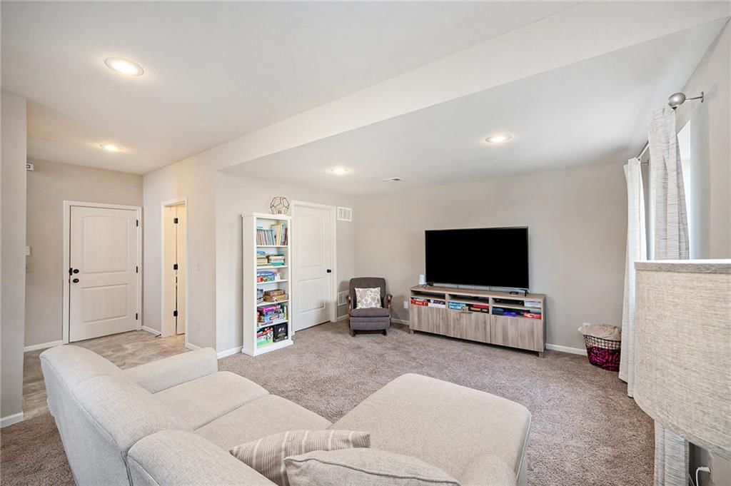 11044 N Laurel Avenue — photo 20