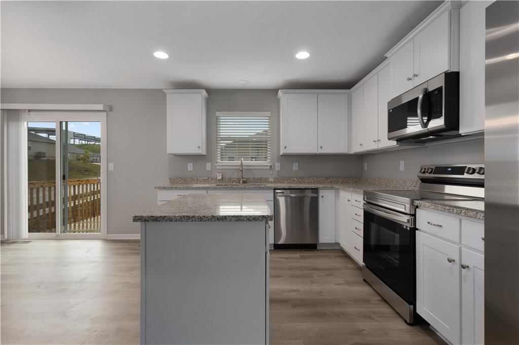 710 Winter Drive — photo 12