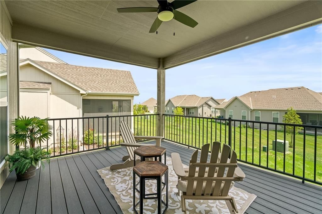 8263 Aurora Street — photo 36