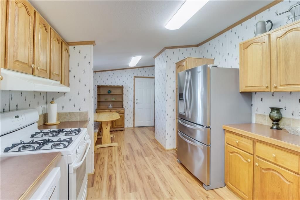 908 NE Cherry Court — photo 12
