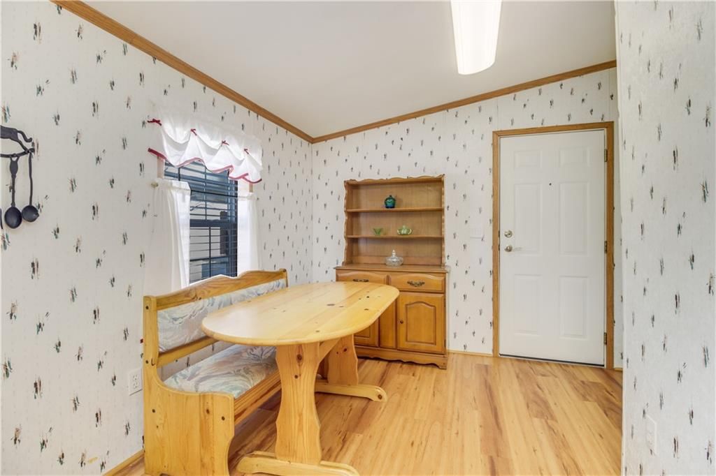 908 NE Cherry Court — photo 13