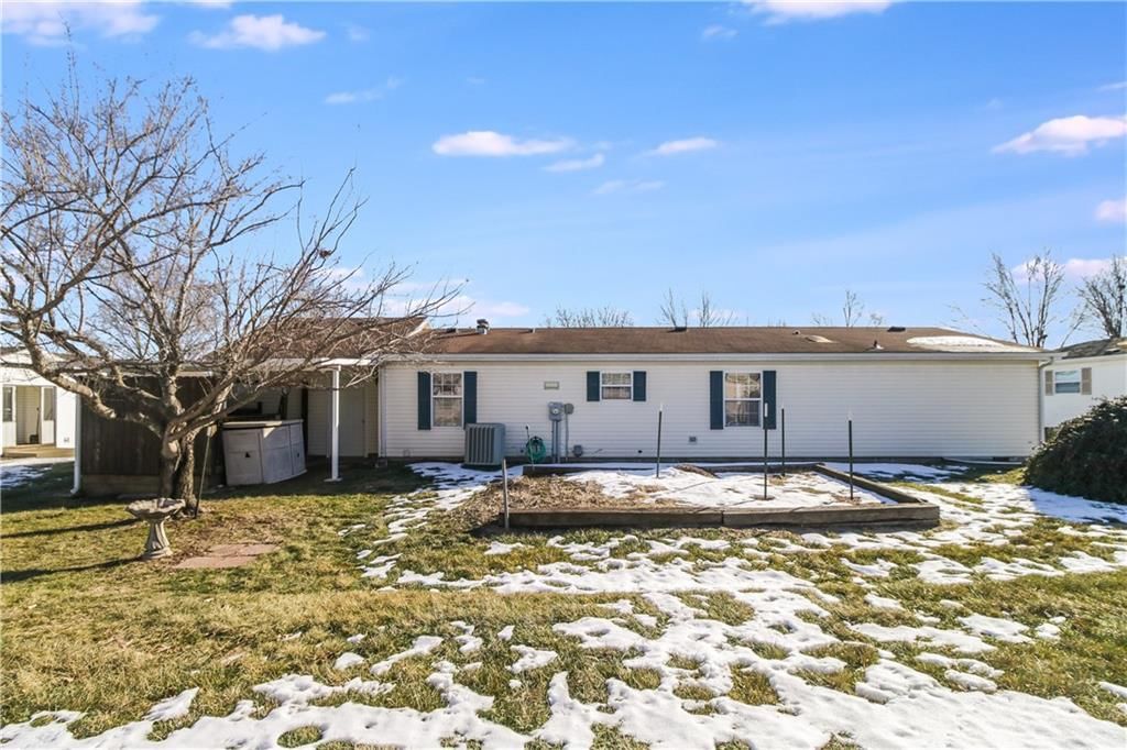 908 NE Cherry Court — photo 21