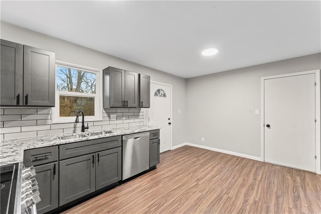 10006 Mcgee Street — photo 11