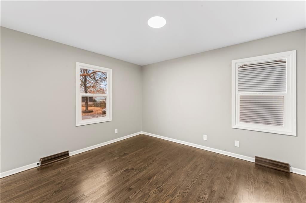 10006 Mcgee Street — photo 16