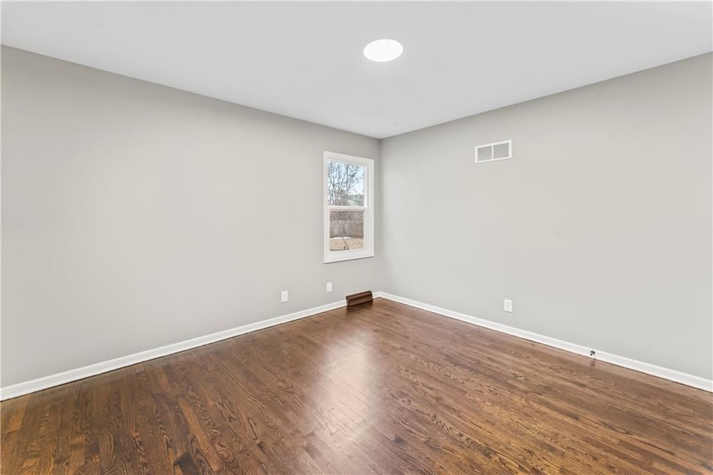 10006 Mcgee Street — photo 18
