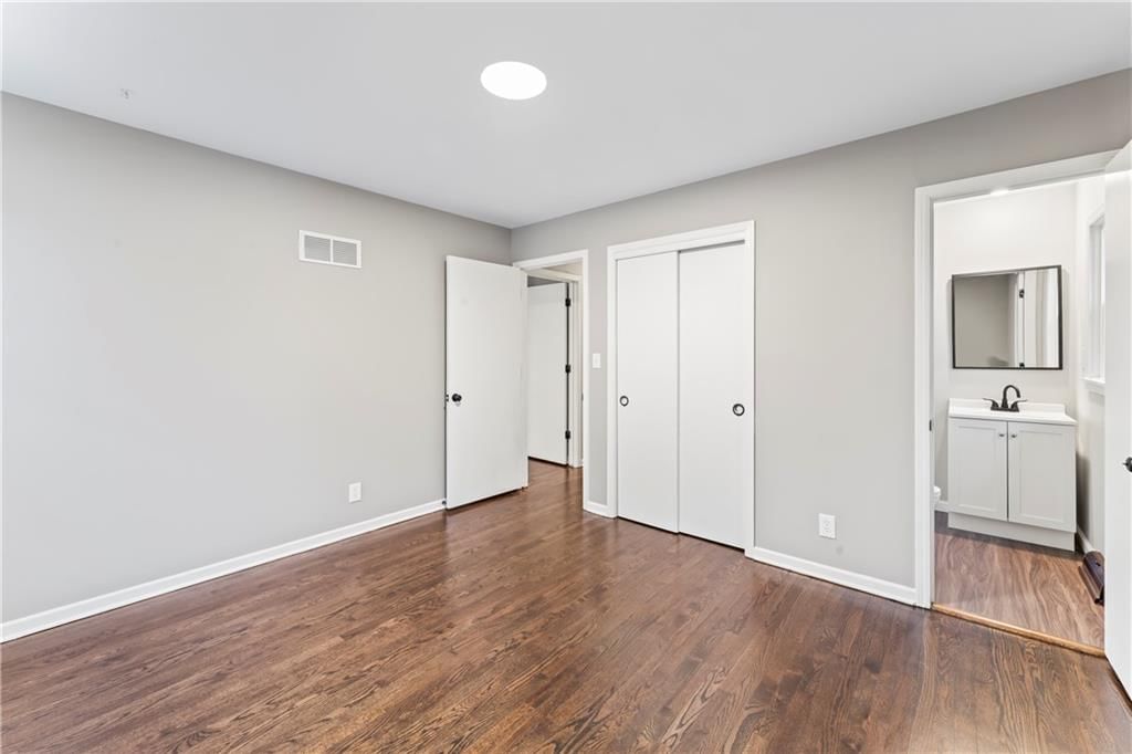 10006 Mcgee Street — photo 19
