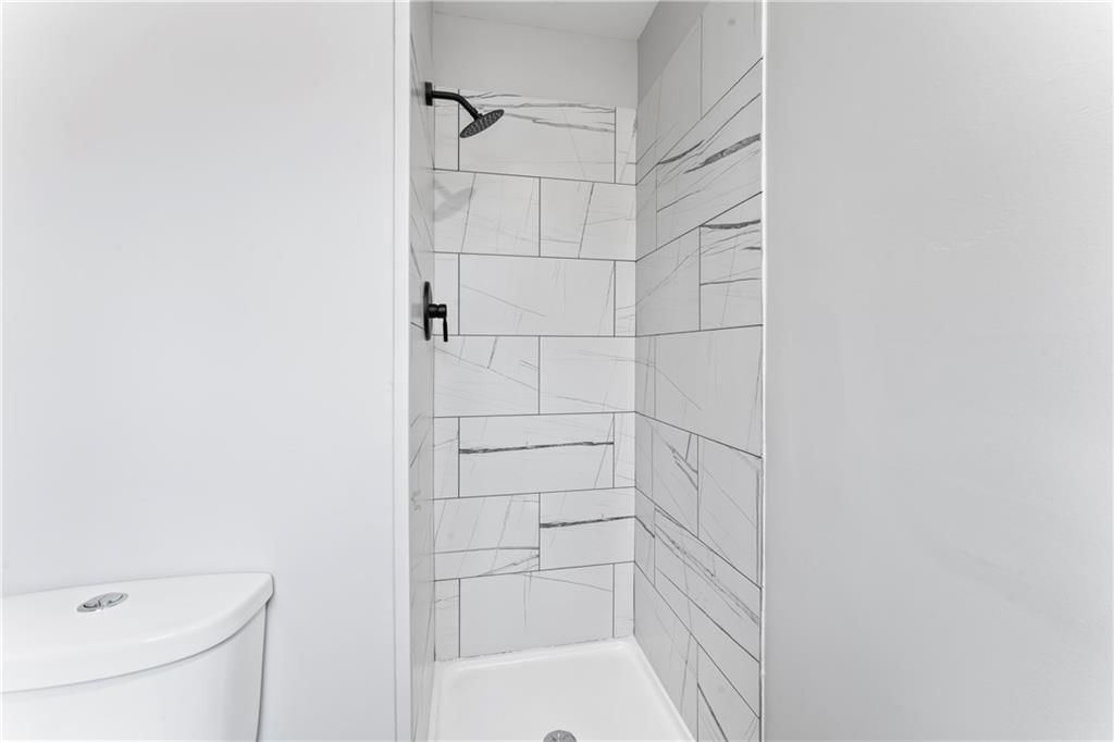 10006 Mcgee Street — photo 21