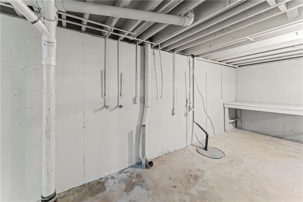 10006 Mcgee Street — photo 34