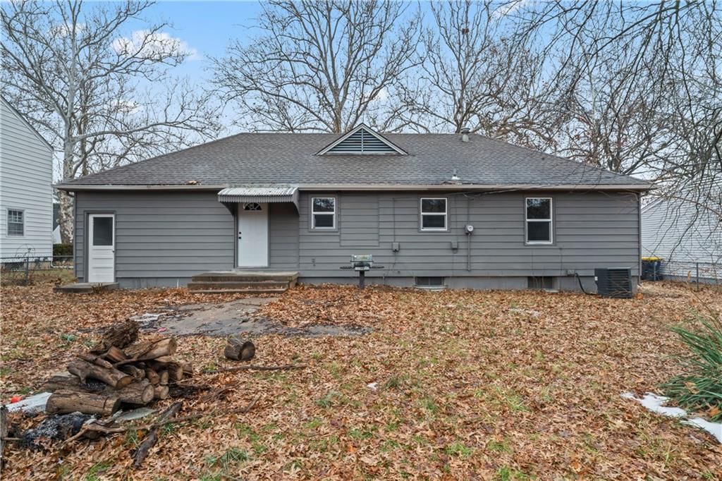 10006 Mcgee Street — photo 44