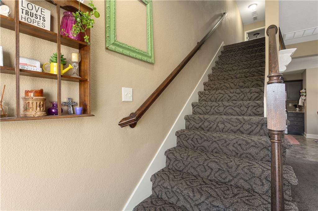 8335 N Spruce Avenue — photo 15