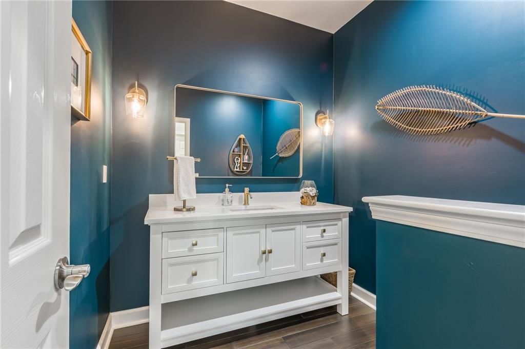 7412 N Ava Avenue — photo 16