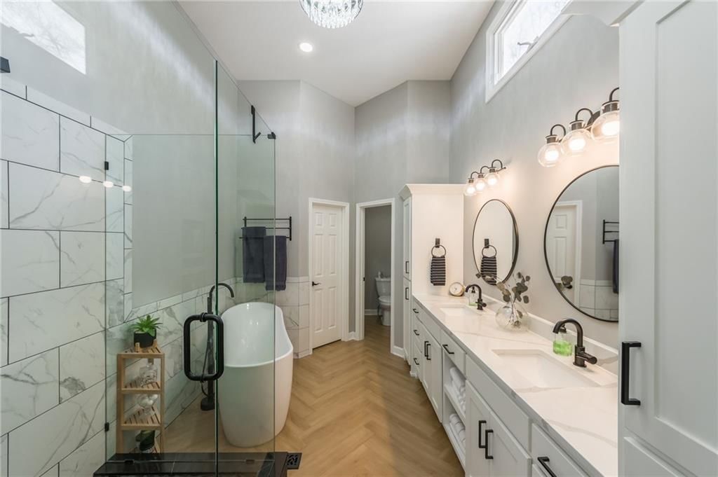 7412 N Ava Avenue — photo 19