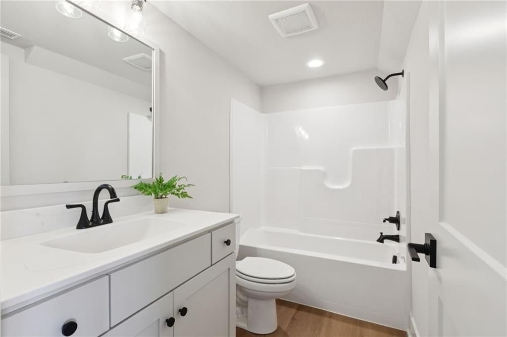 3109 Swift Street — photo 15