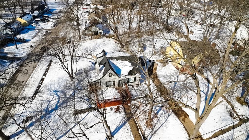 7724 Brooklyn Avenue — photo 13