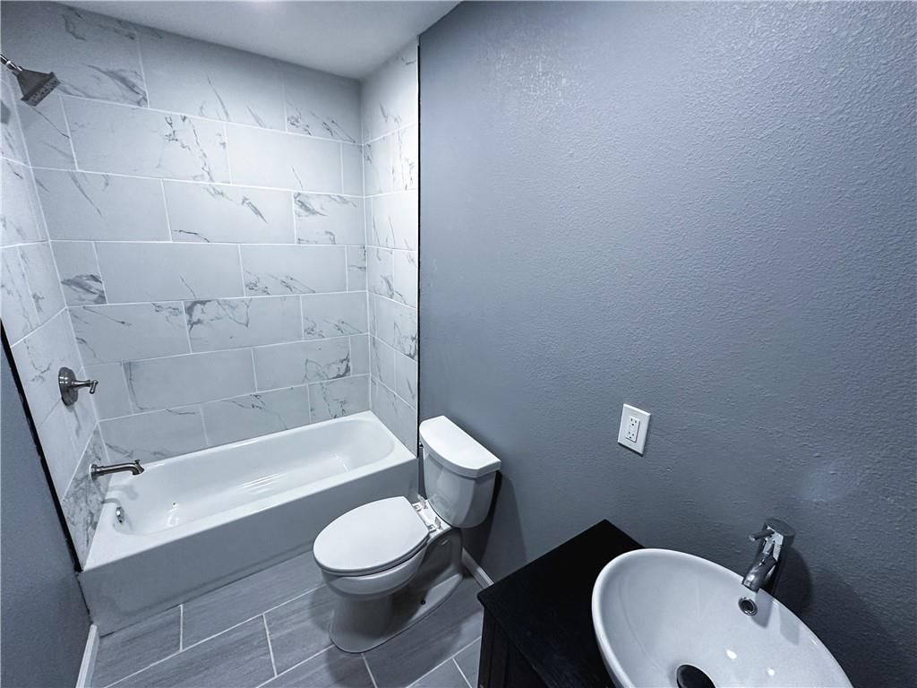 7724 Brooklyn Avenue — photo 21