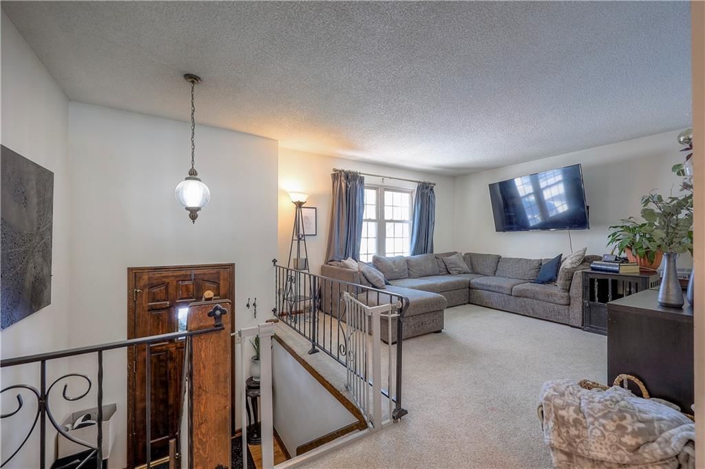 5020 Halsey Street — photo 13