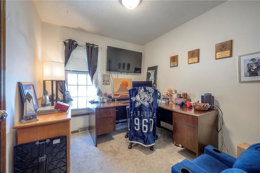 5020 Halsey Street — photo 18