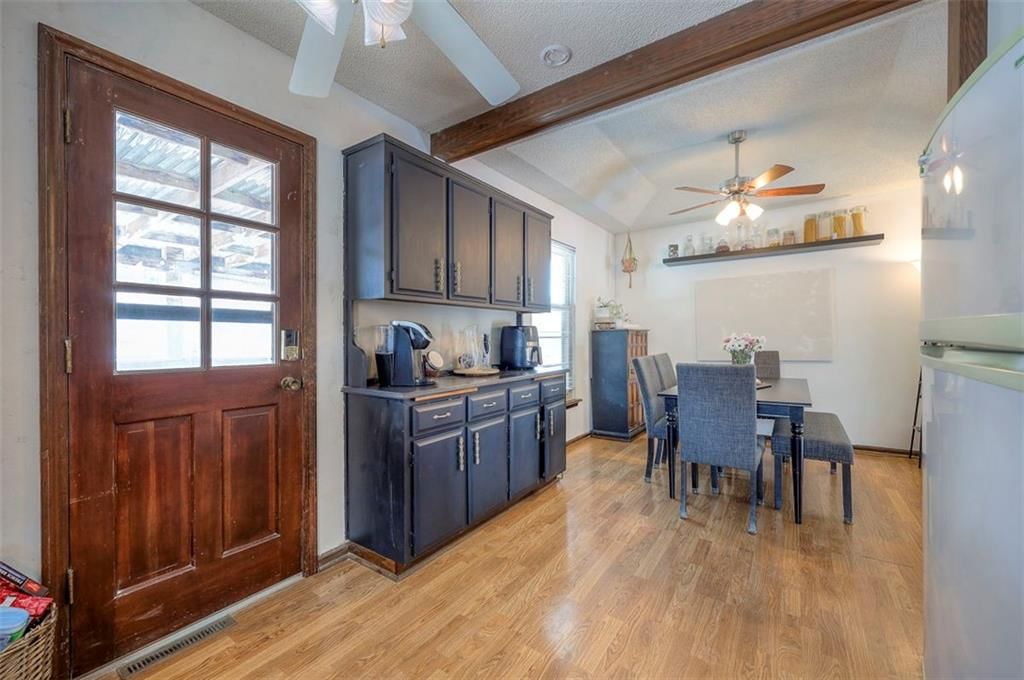 5020 Halsey Street — photo 9