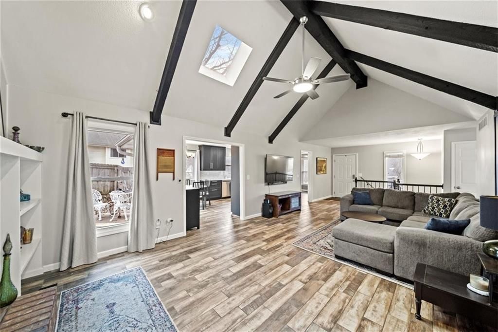 6713 N Camden Court — photo 20