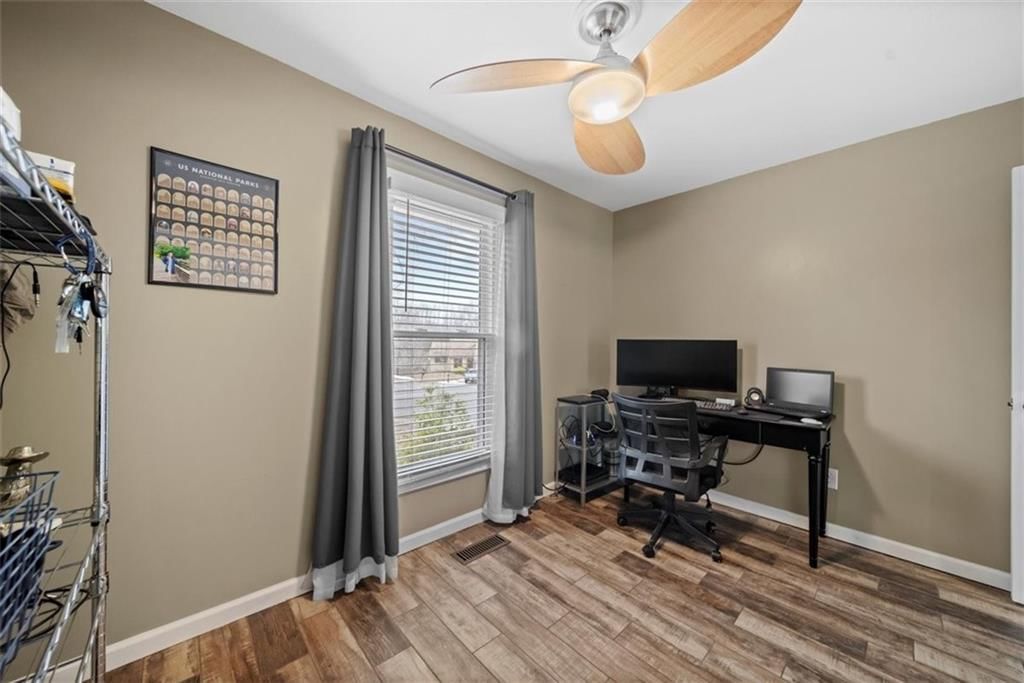 6713 N Camden Court — photo 29