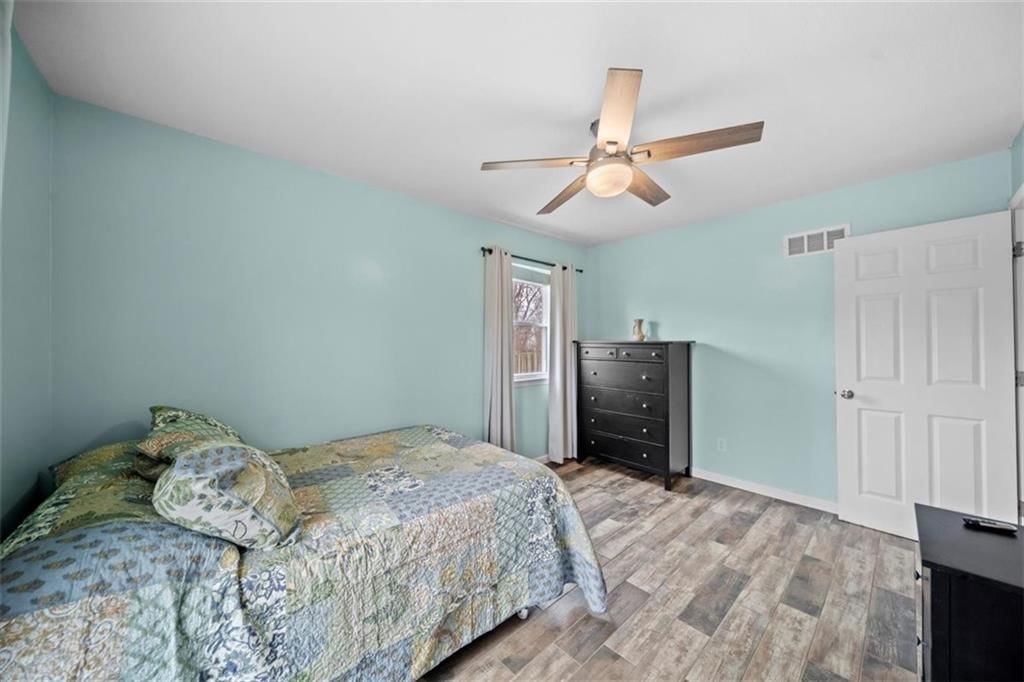 6713 N Camden Court — photo 38