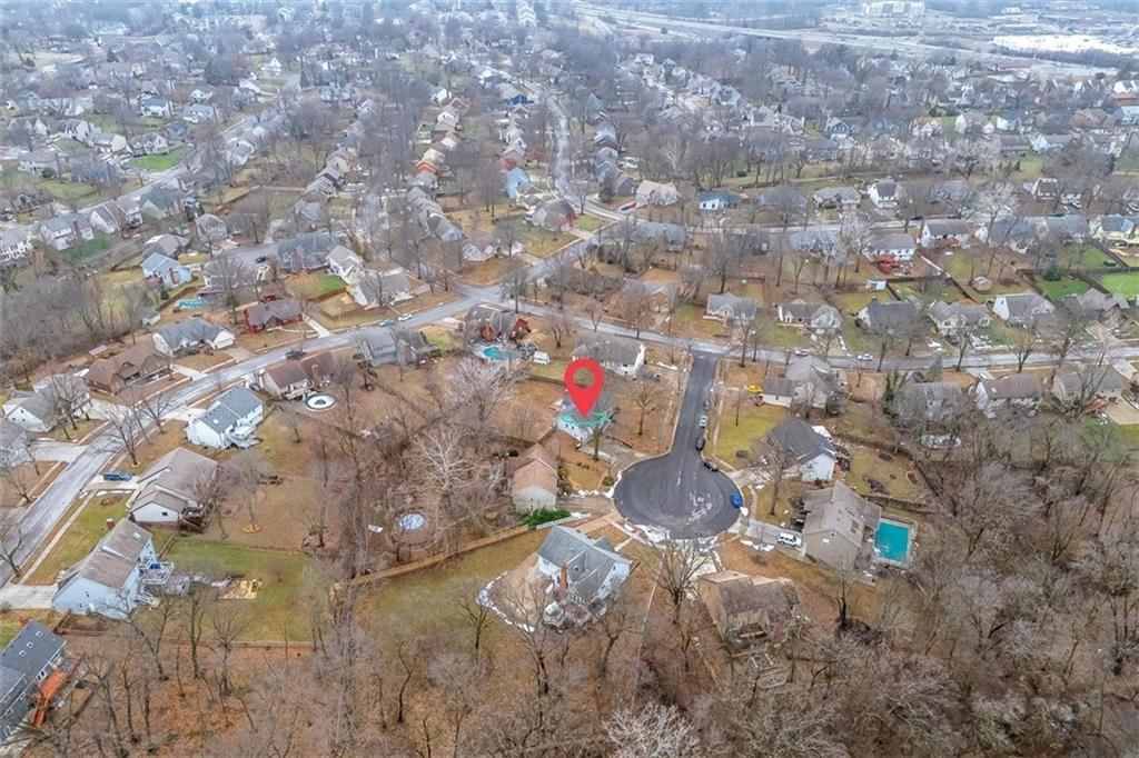 6713 N Camden Court — photo 74