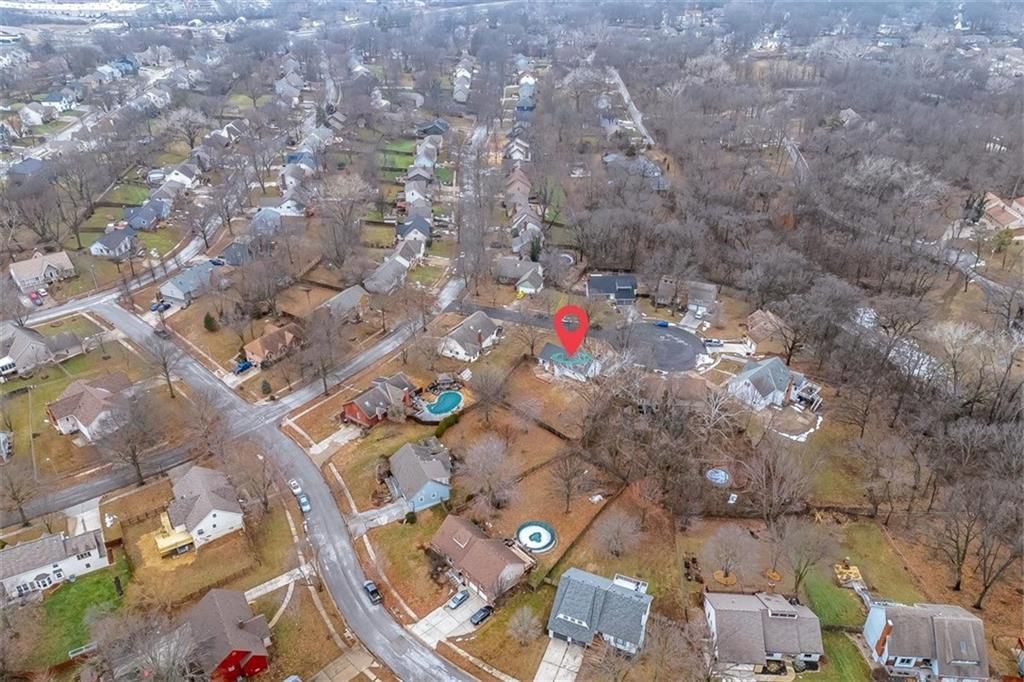 6713 N Camden Court — photo 77