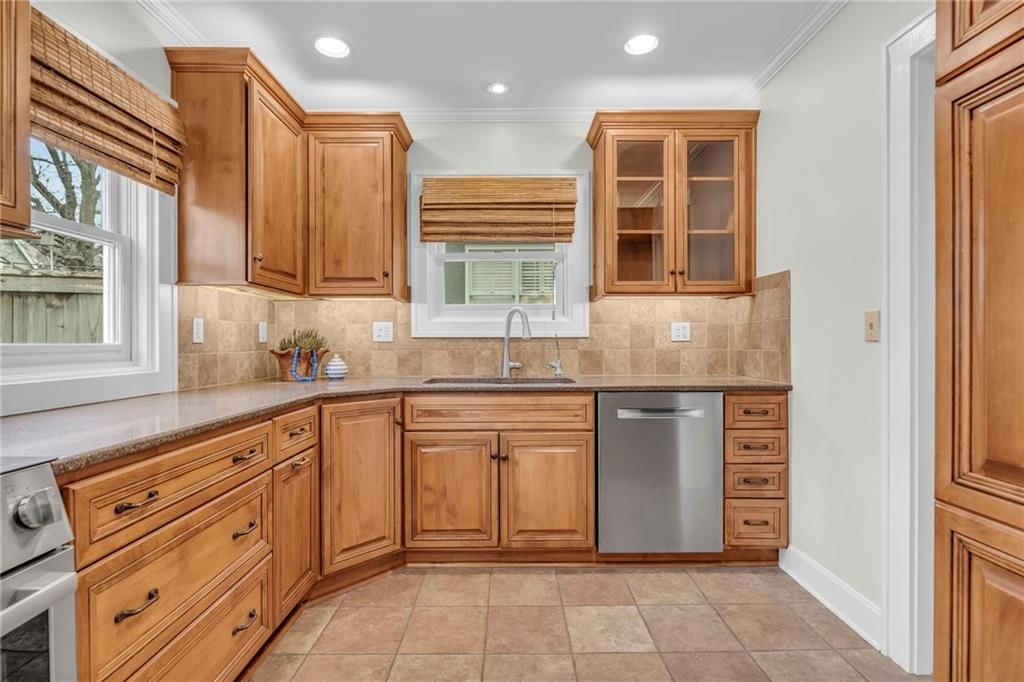 605 W Dartmouth Road — photo 8