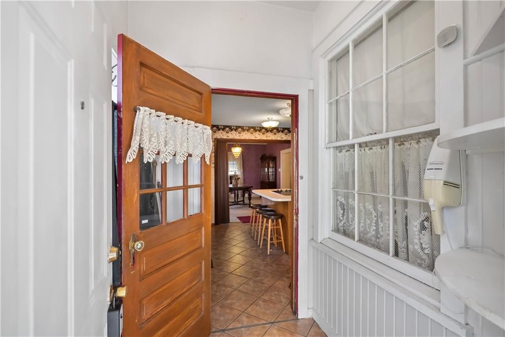 2310 Walnut Street — photo 23