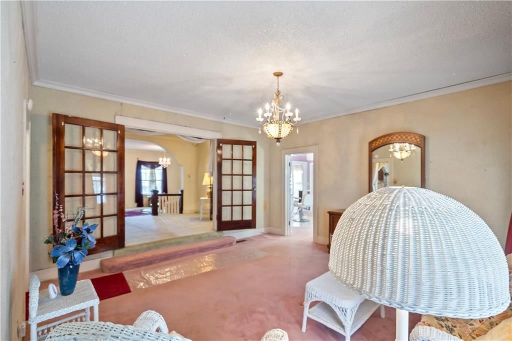 2310 Walnut Street — photo 29