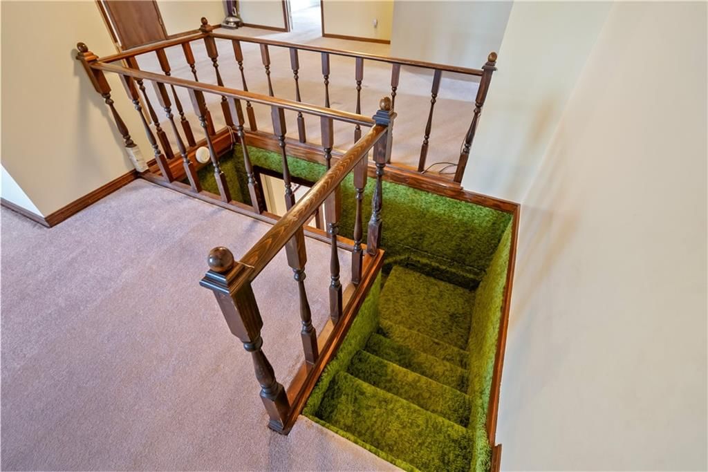 2310 Walnut Street — photo 44