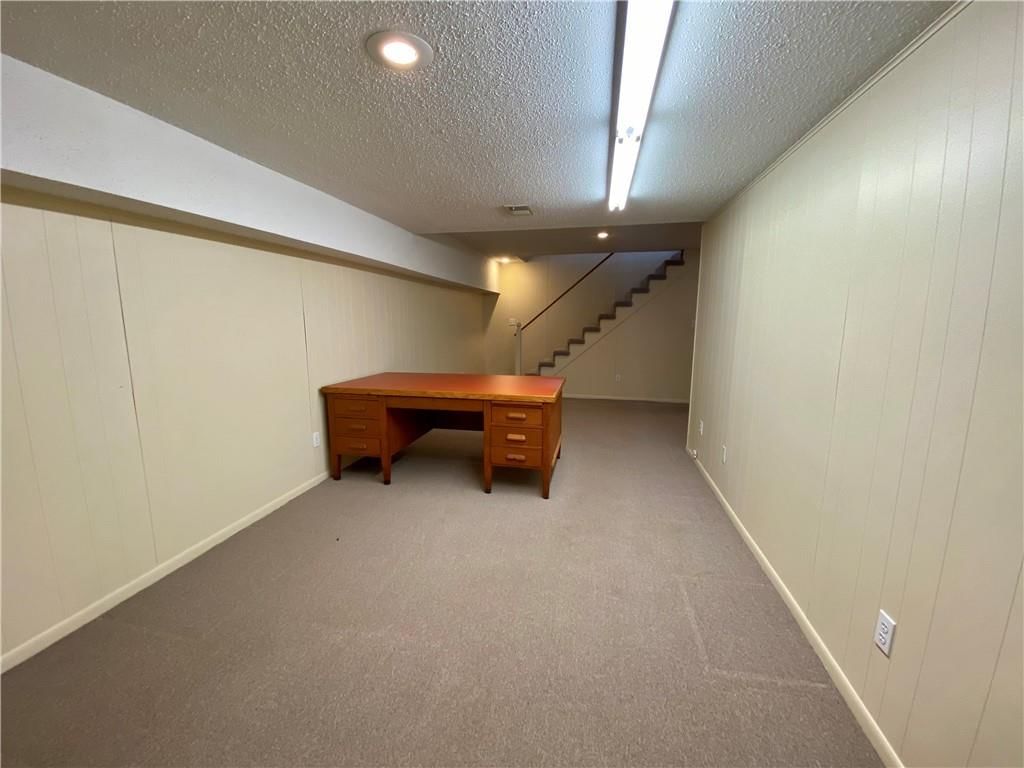 8053 N Stoddard Avenue — photo 11