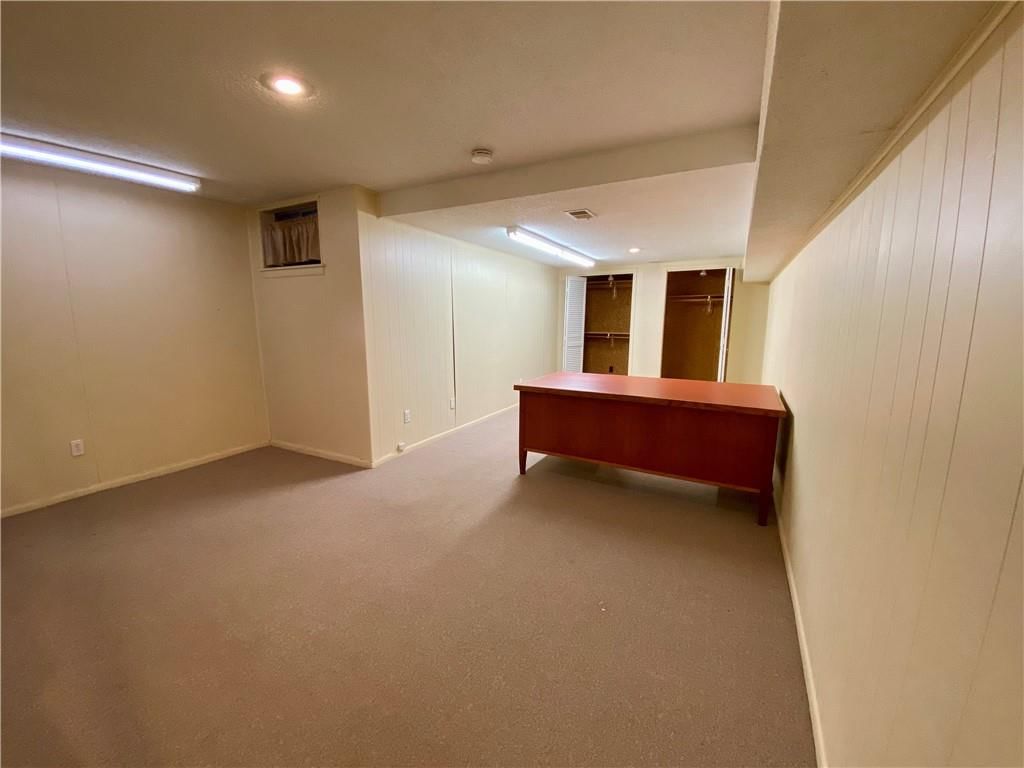 8053 N Stoddard Avenue — photo 12