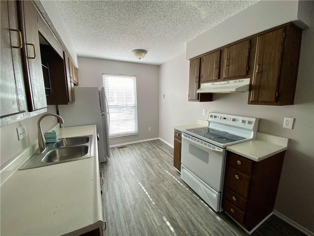 8053 N Stoddard Avenue — photo 5