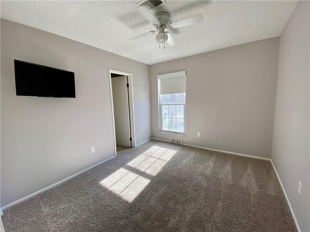 8053 N Stoddard Avenue — photo 7