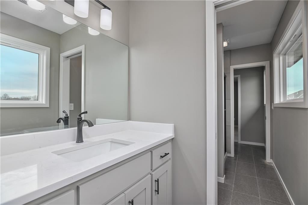 5836 McCormick Drive — photo 32