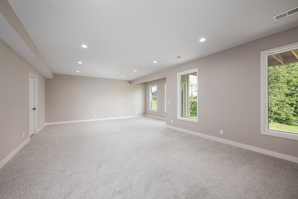 11218 Kimball Avenue — photo 20