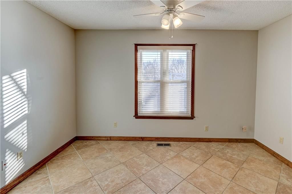 8701 Brenda Lane — photo 13