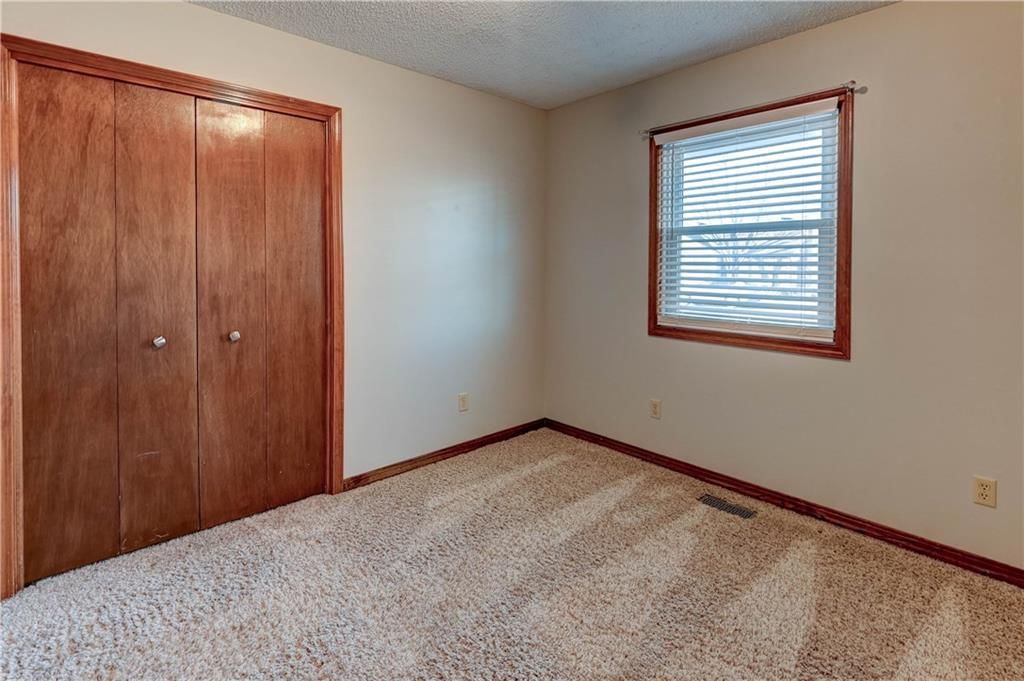 8701 Brenda Lane — photo 18