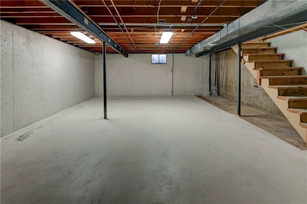 8701 Brenda Lane — photo 23