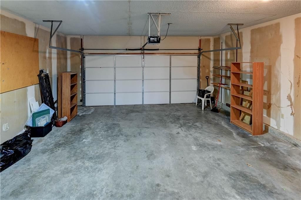 8701 Brenda Lane — photo 25