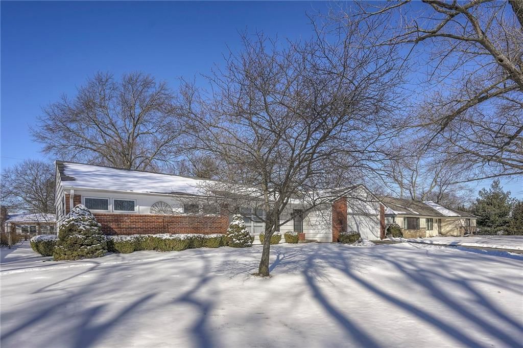 6308 Milhaven Drive — photo 2